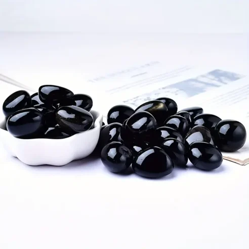 Obsidian – Protective & Grounding Crystal for Pets - Image 2