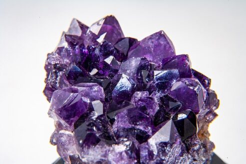 Amethyst – The Ultimate Calming & Healing Crystal for Pets - Image 2